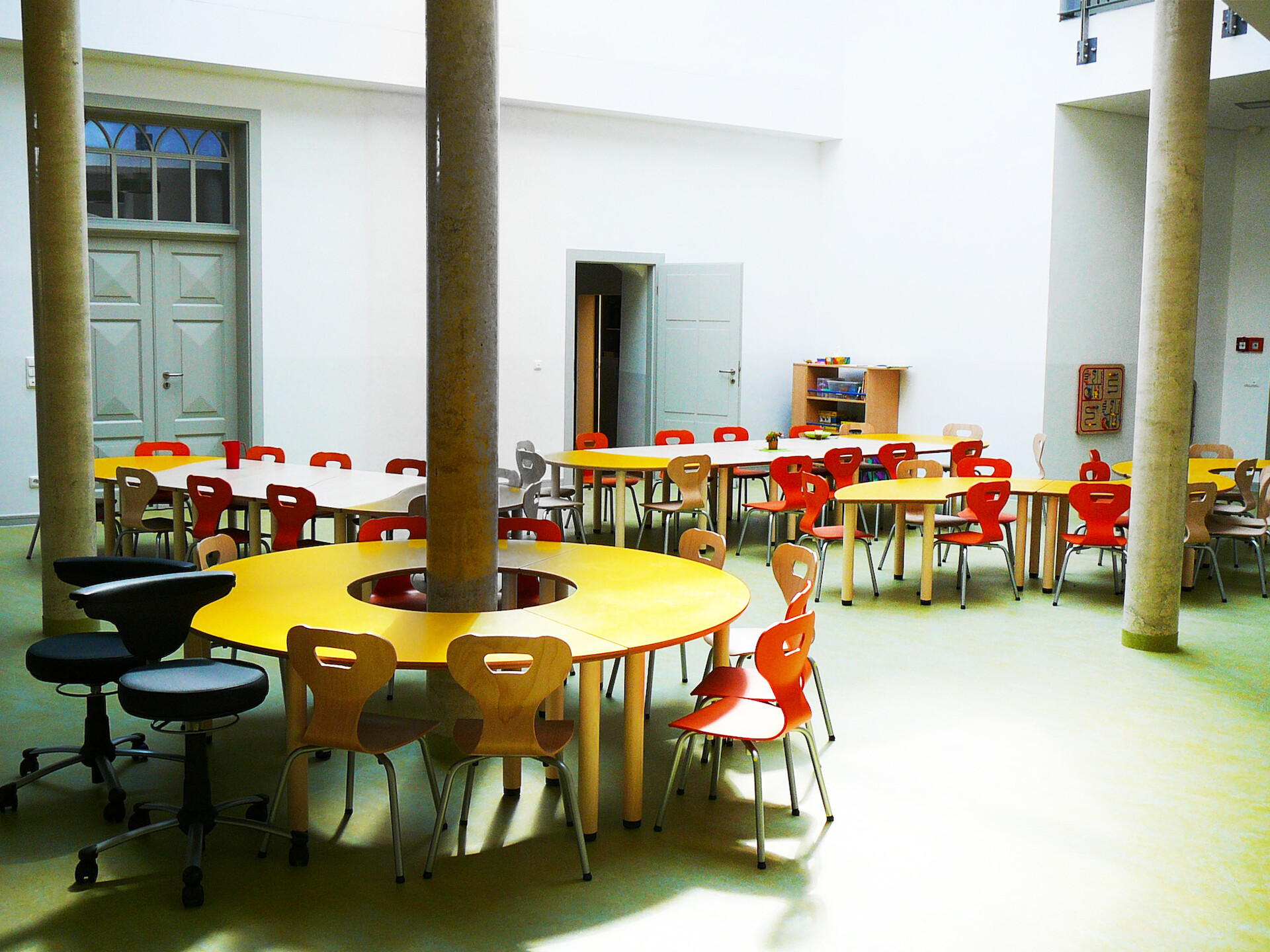 Atrium als Mehrzweckraum