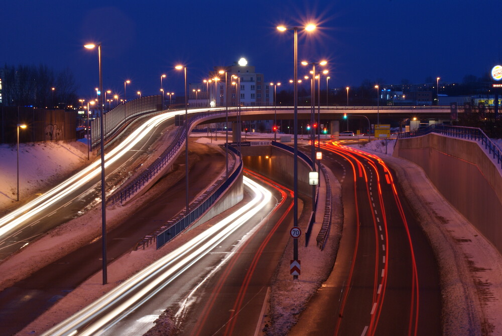 Knotenpunkt bei Nacht